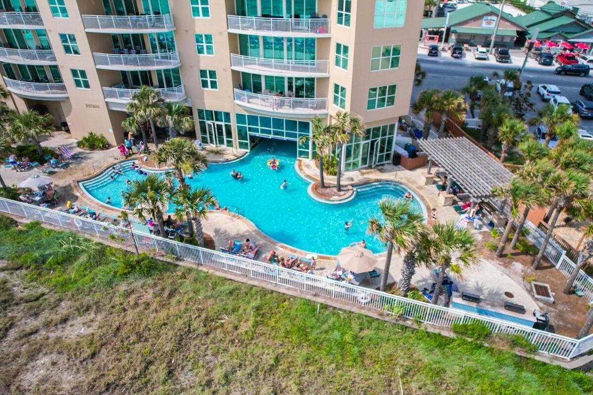 Aqua 2008 Apartment